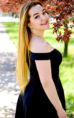 Ukraine bride  Viktoriya 26 y.o. from Nikolaev, ID 93523